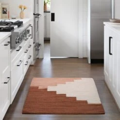 Agustin Handwoven Accent Rug -Home Sale Shop Agustin Accent Rug Dusty Rose 7