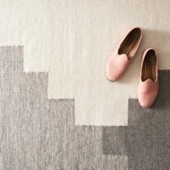 Agustin Handwoven Accent Rug -Home Sale Shop Agustin Accent Rug Grey 2