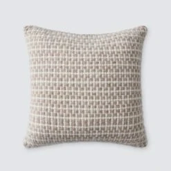 Aventura Pillow