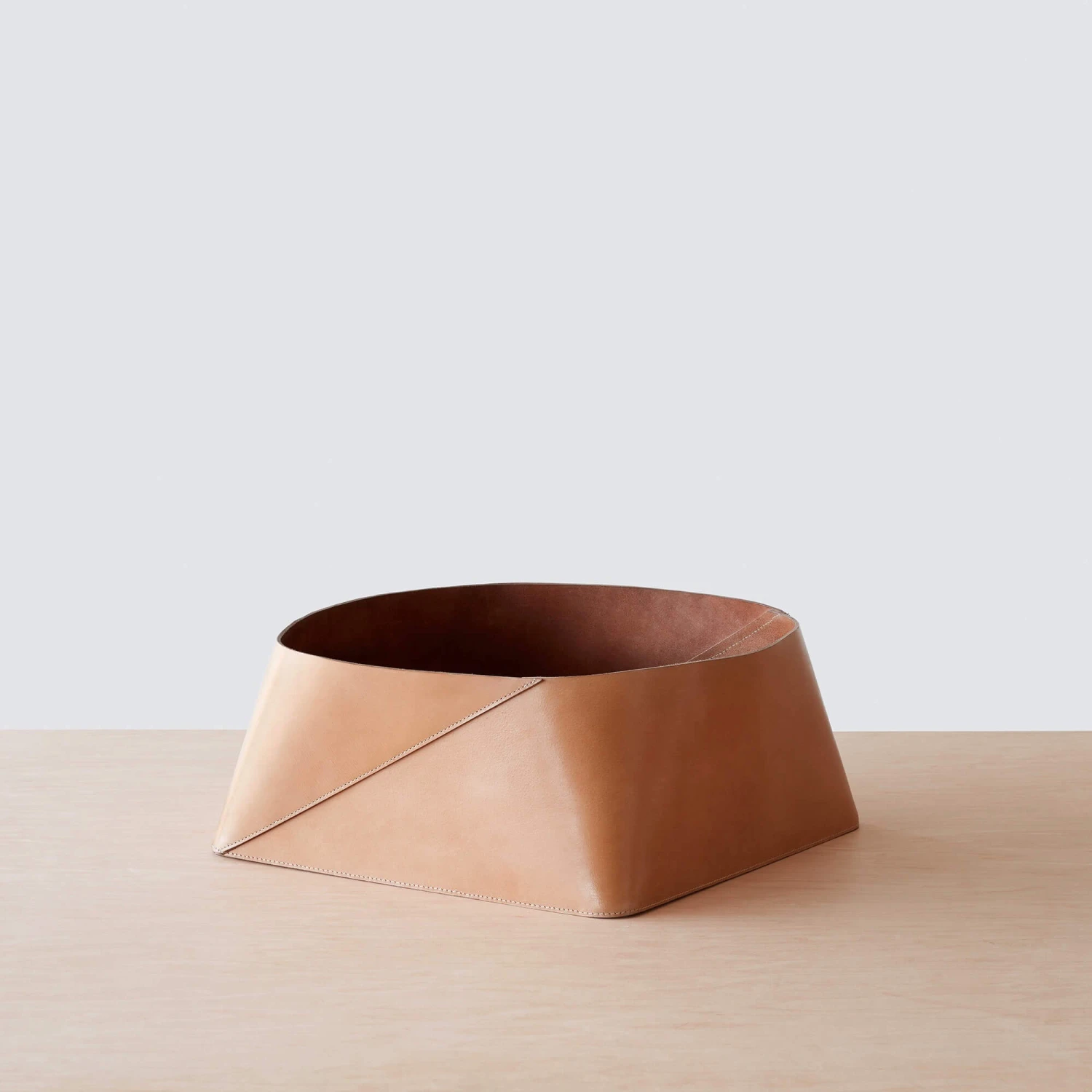 Azad Low Leather Storage Bin 5 Azad Low Leather Storage Bin - Image 3