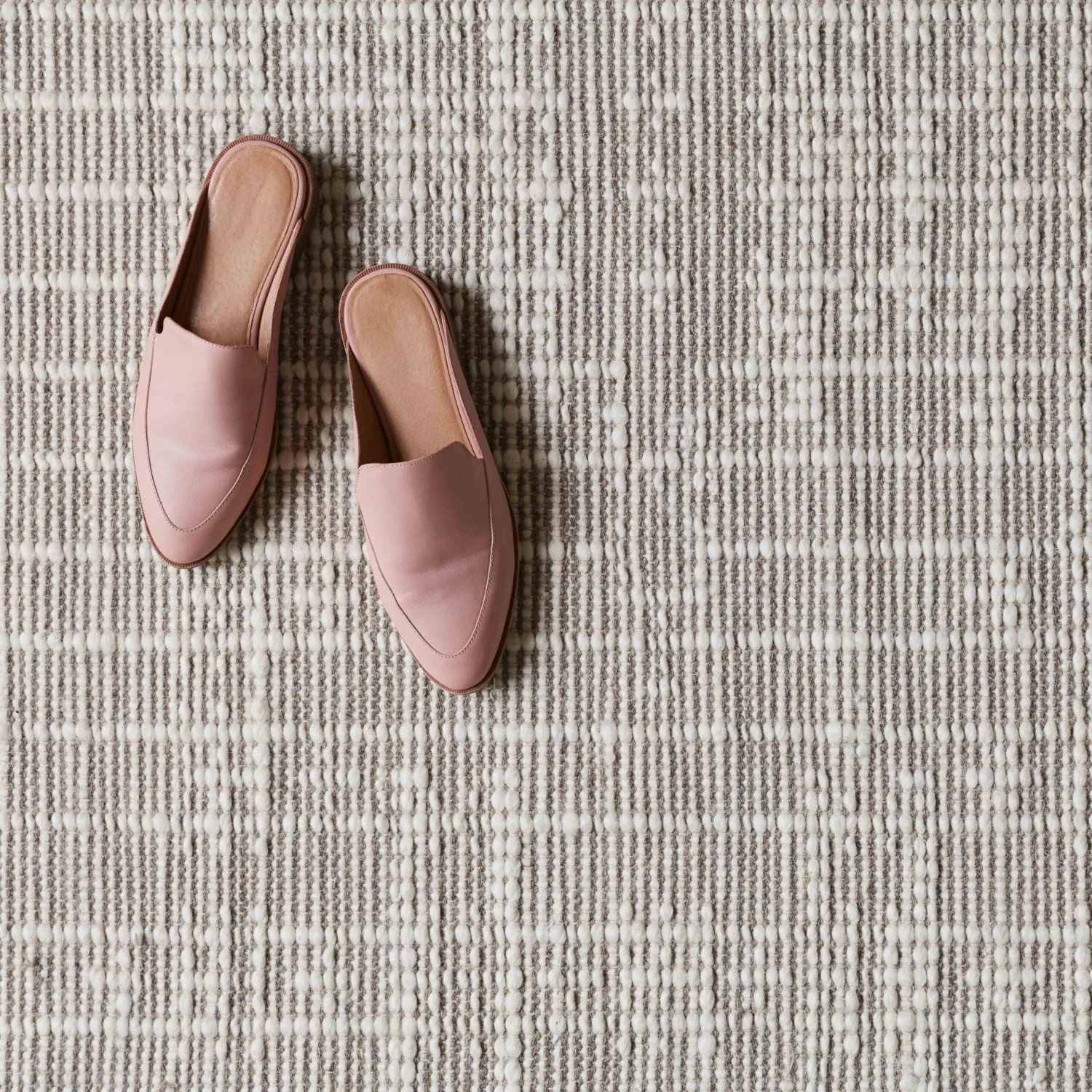 Ekani Handwoven Area Rug 5 Ekani Handwoven Area Rug - Image 3