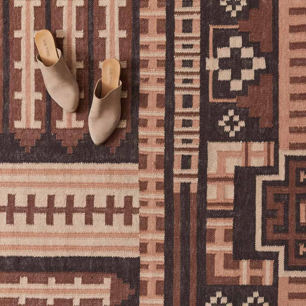 Hiral Handwoven Area Rug 5 Hiral Handwoven Area Rug - Image 3