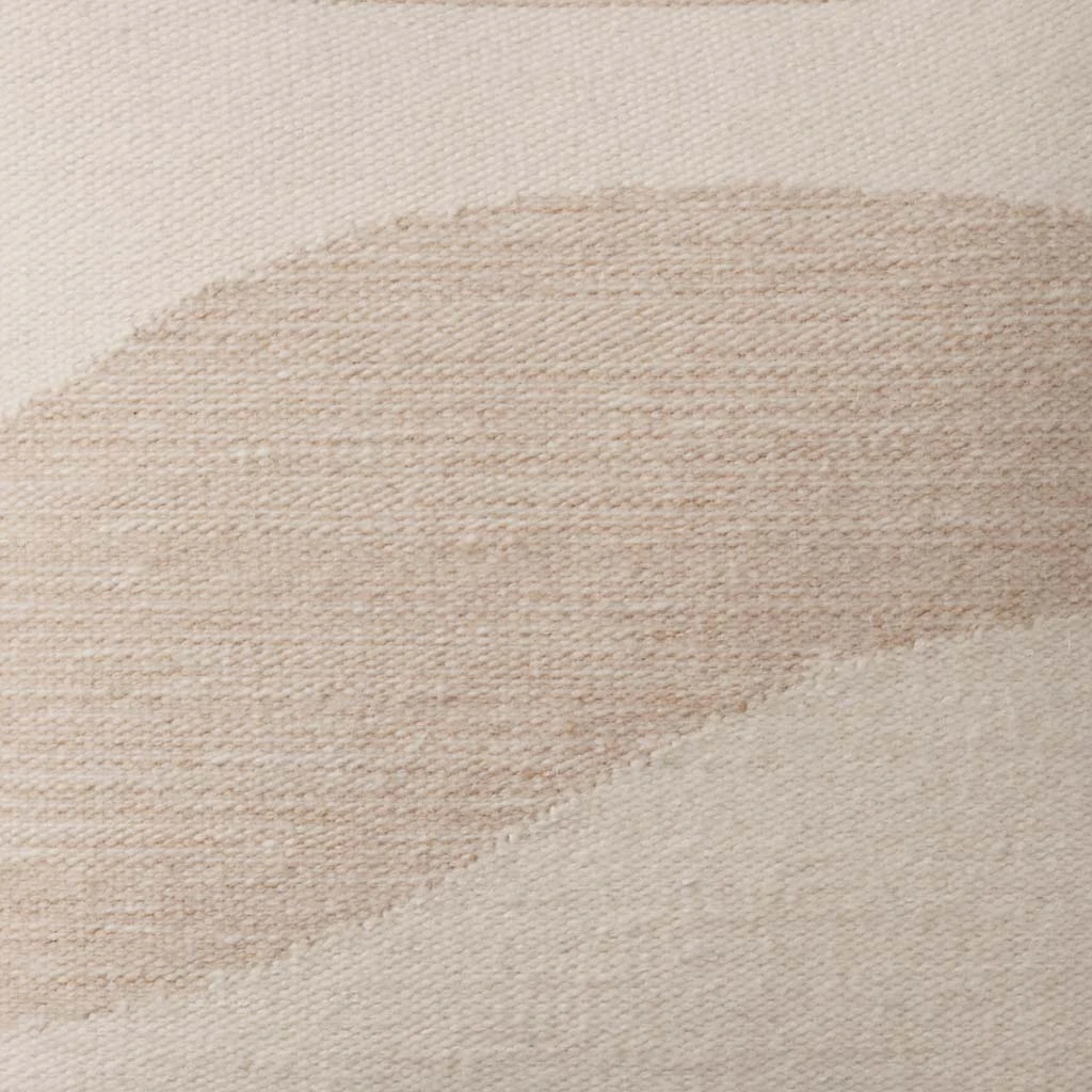 Lago Pillow 4 Lago Pillow - Image 2