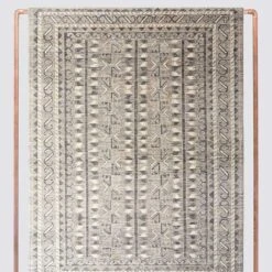 Suhad Hand-Knotted Area Rug