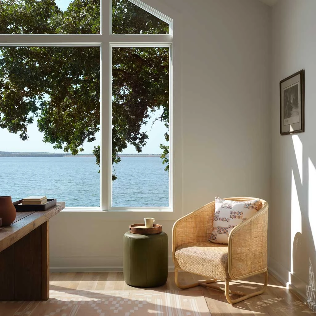 Torres Round Leather Ottoman - Small 4 Torres Round Leather Ottoman - Small - Image 2