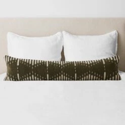 Viento Lumbar Pillow