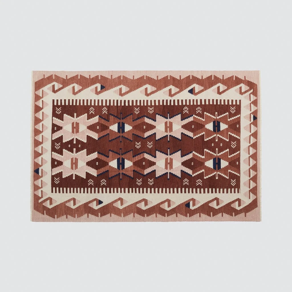Yürek Handwoven Kilim Area Rug 7 Yürek Handwoven Kilim Area Rug - Image 5