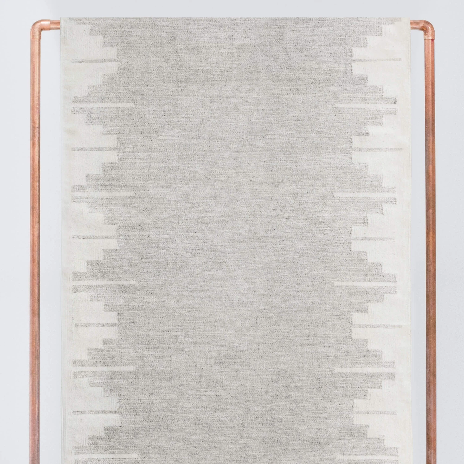 La Cima Handwoven Area Rug - Grey 3 La Cima Handwoven Area Rug - Grey